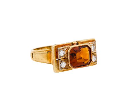Art Déco Ring mit Citrin und Brillanten von zus. ca. 0,12 ct, gute Farbe u. Reinheit, GG 14K, 5,8 gr, RW: 57, 1930er Jahre, T