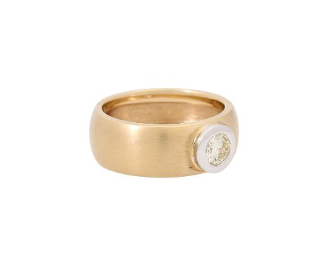 Ring mit Brillant 0,50ct. ca. GET (N) /VS, GG/WG 14K, 10,8g, Ringgröße 59, 21. Jh., leichte Gebrauchsspuren, mit Herstellersi