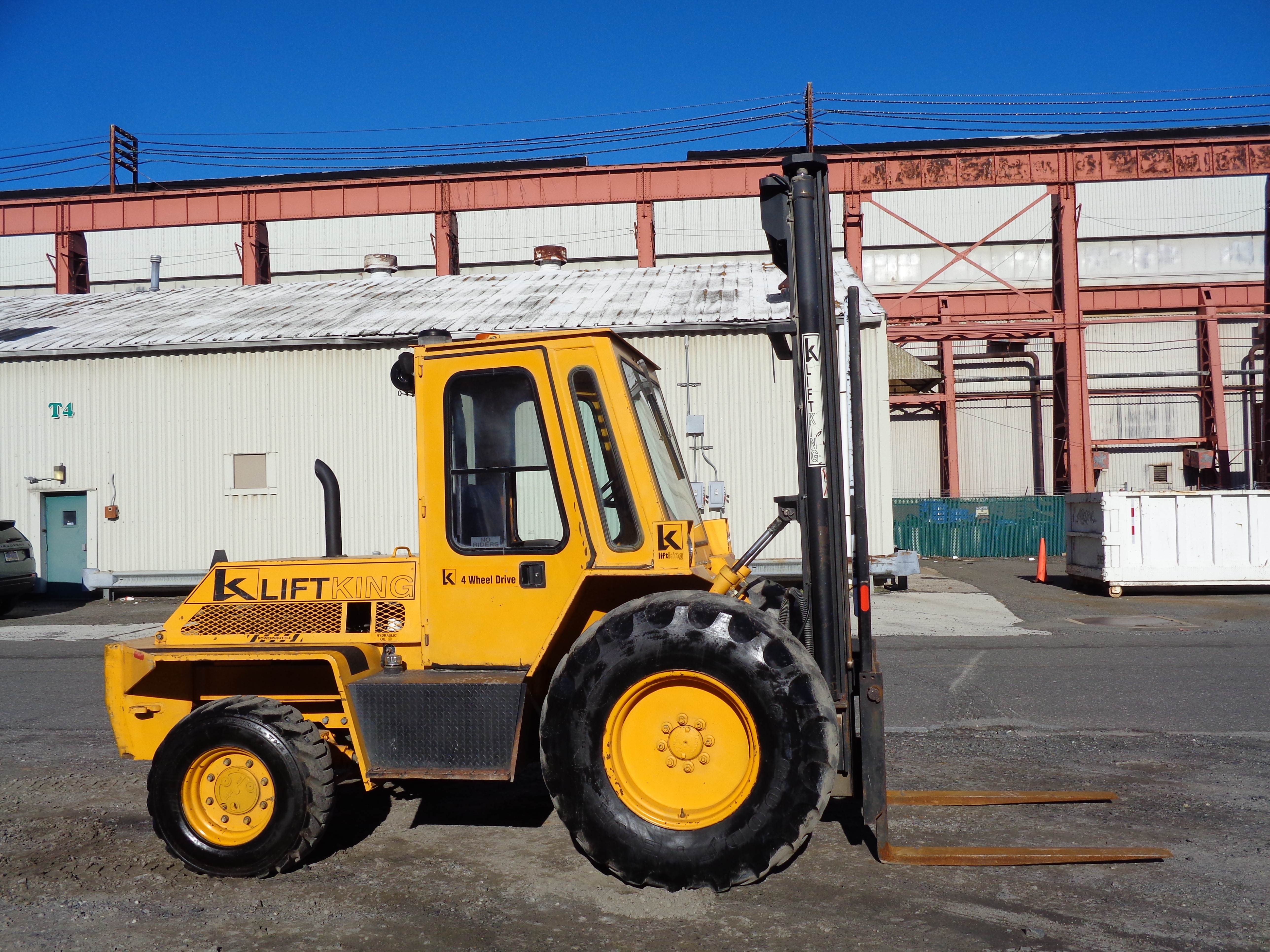 Make: Lift King Model: LK 8M42 SN: LT0392 Lifting Capacity: 8,000lbs ...