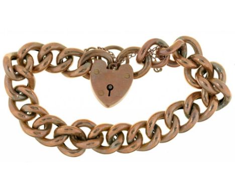 A 9CT GOLD HOLLOW CURB LINK BRACELET WITH PADLOCK CLASP, LINKS INDIVIDUALLY MARKED, 22.5G++SCRATCHES AND LIGHT WEAR CONSISTEN
