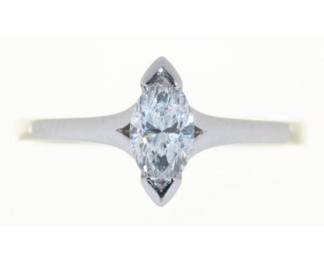 A MARQUISE DIAMOND SOLITAIRE RING, APPROX O.5 CT, H COLOUR, VS2 CLARITY, IN PLATINUM, 2G, SIZE K++IN GOOD CONDITION