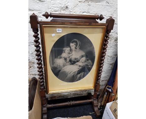 VICTORIAN FIRE SCREEN 