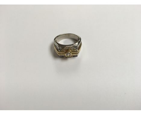 A white and yellow gold diamond ring, approx 1/2 ct, size U and approx 15g.