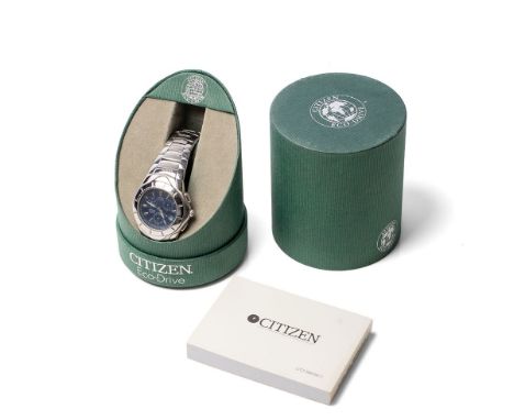 Citizen Eco-Drive radio controlled Perpetual Calendar WR 200 gentleman's wristwatch in original box with instruction manual a