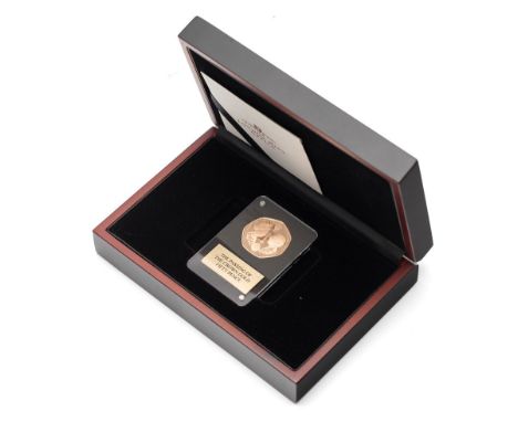 Boxed The London Mint Office 22ct golf proof coin, 15.55g, The Passing of The Crown, with box and certificate.