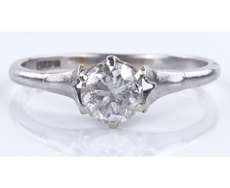 A 0.8ct solitaire diamond ring, platinum settings, size Q, 3.1g