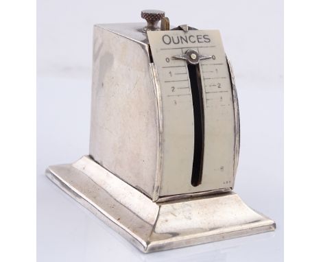 A small silver-mounted set of measuring scales, height 52.2mm (no bowl)