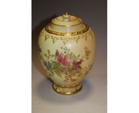 A ROYAL WORCESTER  BLUSH IVORY LIDDED VASE