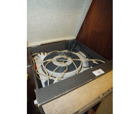 A VINTAGE ALBA 212 RECORD PLAYER