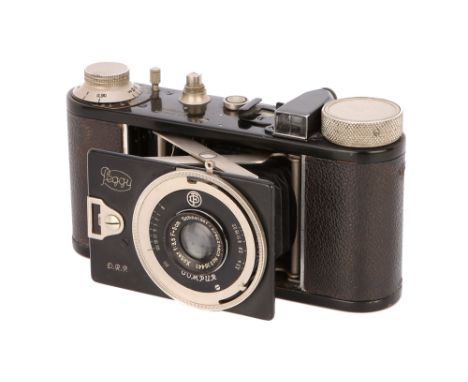 1931, black, serial no. L163/4, with Schneider Xenar f/3.5 50mm lens, serial no. 595441, body, VG, lens, VG, shutter working,