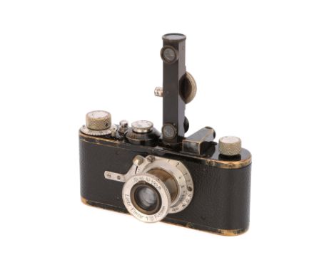 1930, black, serial no. 49602, with Leitz Elmar f/3.5 50mm lens, nickel, body, G, shutter working, lens, VG, some light inter