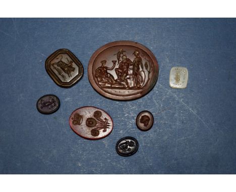 Seven antique intaglio seals,&nbsp;various sizes and materials. 