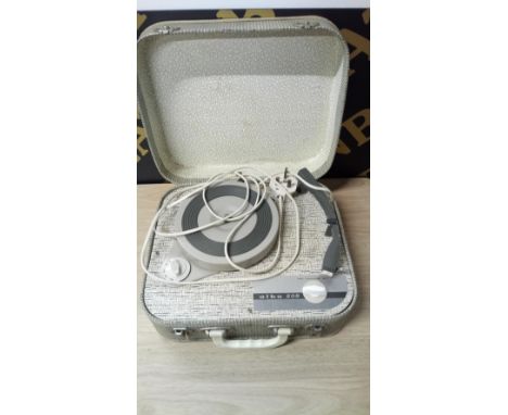 ALBA 209 PORTABLE RECORD PLAYER