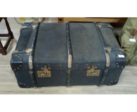 CANE BOUND TRUNK