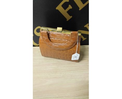 VINTAGE HANDBAG