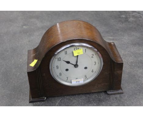 Smith's oak cased mantle clock