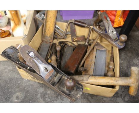 Box of hand tools, planes, hammers, chisels etc 