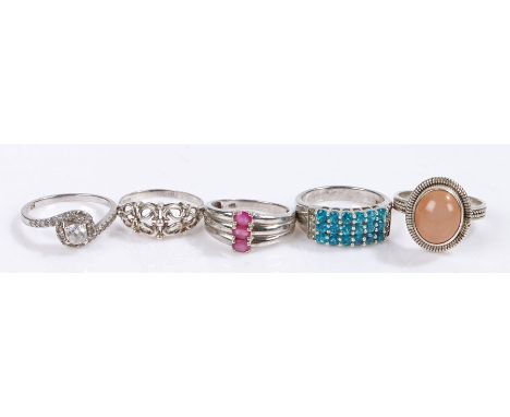 Five silver and coloured paste set rings, various sizes and styles, to include a ring set with three bands of blue paste, 15.