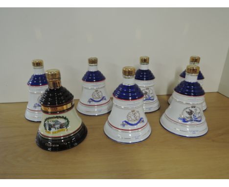 Seven Wade Bell's Whisky Bells, 1988 Princess Beatrice x3, 1990 Princess Eugenie x3 and Christmas 1990, all 43% vol and 75cl&