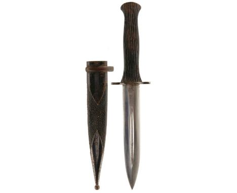AN IMPERIAL RUSSIAN HUNTING DAGGER FROM TULA, 14cm flattened diamond section fullered blade by Samsonov, various maker's mark