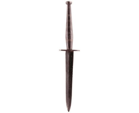 A SECOND WAR PERIOD STEEL HILTED COMMANDO KNIFE, 14.5cm flattened diamond section blade, the crossguard pierced for a lanyard