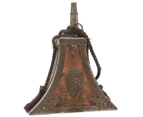 A 17TH CENTURY ITALIAN MUSKETEER'S POWDER FLASK, of characteristic scalloped triangular form, the cloth covered wooden body w