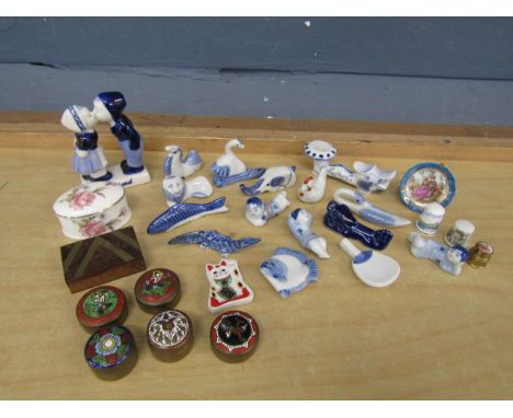 Miniature blue and white china figurines and enamel pill boxes etc&nbsp;