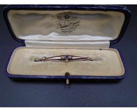 Victorian/Edwardian 9ct gold amethyst and pearl bar brooch 2.14g&nbsp; gross weight.