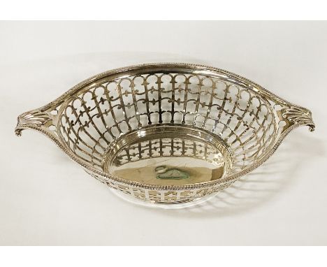 H/M SILVER FRET WORK FRUIT BOWL - 8 OZS APPROX