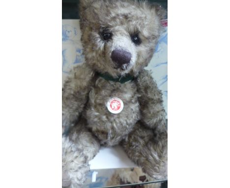 A Steiff Jeremy the Bear with growler mechanism - 43cm, Mohair - limited edition, number 418 of 1500 with certificate and ori