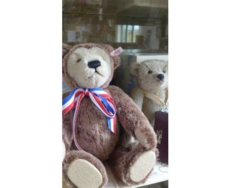A Steiff club bear 2005- Richard Steiff, 30cm, mohair, limited edition, number 1171 limited to year 2005, together with - A S