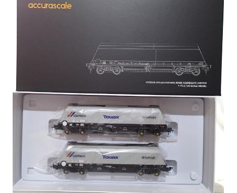 OO scale Accura scale 2640 CEM1 cutdown HYA two wagon pack, GBRF/CEMEX in excellent to near mint condition. UK P&amp;P Group 