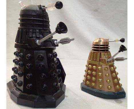 Two Daleks in gold, Dalek image, H: 14 cm and black, Bubble Bath, H: 20 cm , unopened. UK P&amp;P Group 1 (£16+VAT for the fi