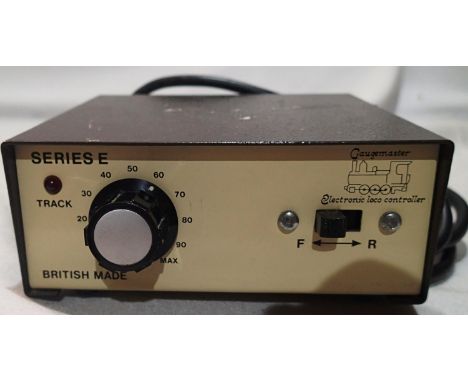 Gaugemaster series E single track controller, marks on casing. UK P&amp;P Group 1 (£16+VAT for the first lot and £2+VAT for s