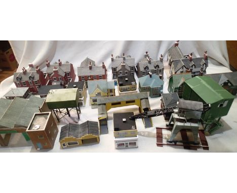 Quantity of OO scale card and plastic buildings, station, houses, shops etc, mostly in good condition, ex layout, may be some