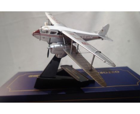 Oxford diecast 1/72 scale aircraft 72 DR001 D.H 89 Dragon Rapide, G-AFEZ (B.E.A) all in excellent to near mint condition, sli