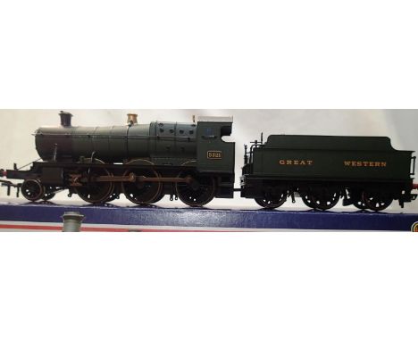 OO scale Bachmann 31-801, class 93XX, GWR Green, 5321, in very good to excellent condition, no paperwork, box has wear. UK P&