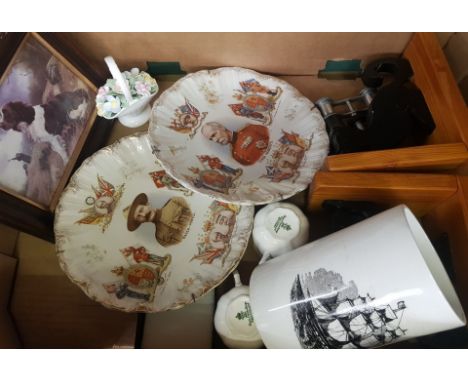 A mixed collection of items to include Baden Powell and Lord Roberts commemorative plates, novelty cat book ends, Aynsley flo