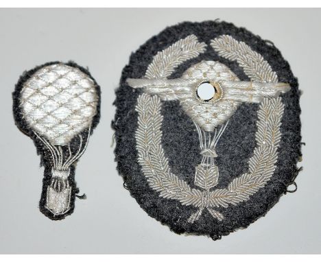 DLV-Freiballonführerabzeichen, 2-tlg., III. R.Metallfaden gestickt, 1 x Lorbeerkranz, Hoheitszeichen, Ballon mit Führerkorb a
