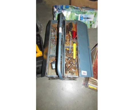 A cantilever tool box and tools. (Collect only)