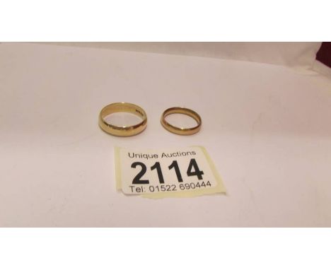 2 9ct gold wedding rings, sizes R and X, 9.5 grams.