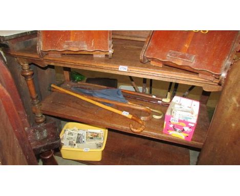 An old oak buffet.  (Collect only)