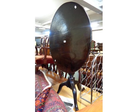 A 80cm Georgian mahogany birdcage tilt-top table, set turned pillar and tripod base with pad feet - feet with old repairs