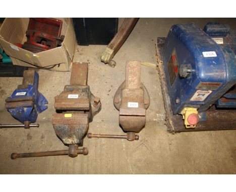 A 4" bench vice