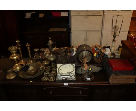 A quantity of various brassware, alabaster table lamp, metal oil jug, clock etc. 