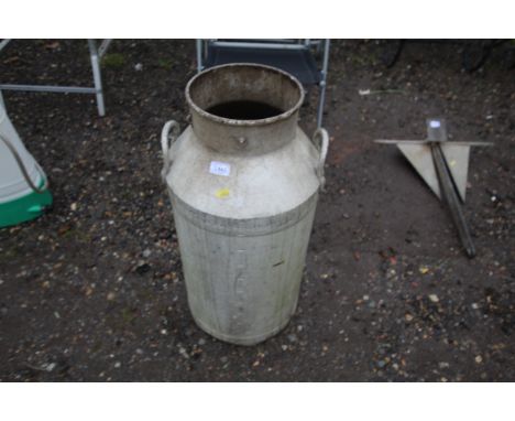 A Seamans cream Dairy Ltd milk churn