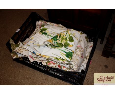 A quantity of good quality mostly lined curtains 