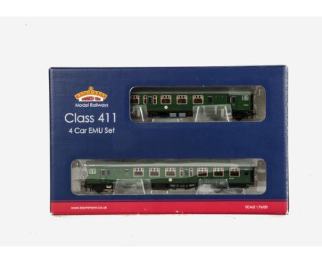 A Bachmann OO Gauge Southern Region 4-car Class 411 Electric Unit,  ref 31-425A, a 4-CEP unit in SR green as S 61634/5, all E