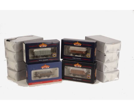 One Dozen Bachmann 4-wheeled Freight Stock,  comprising 37-225C Mineral Wagons (4) and 37-275C (4), with 37-802 vans (2), 38-