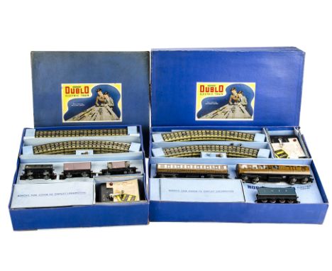 Two Hornby-Dublo OO Gauge 3-rail LNER Train Sets, comprising EDP1 set containing garter blue locomotive no 7 'Sir Nigel Gresl
